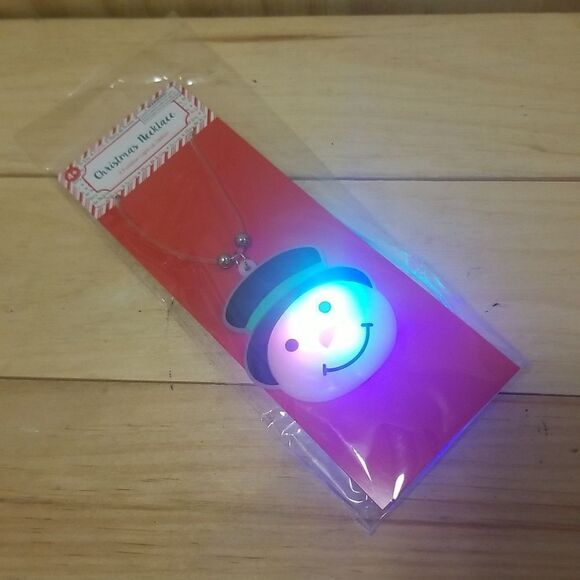Snow Man Christmas Necklace with 3 function light option ( Brand new) - Picture 2 of 3